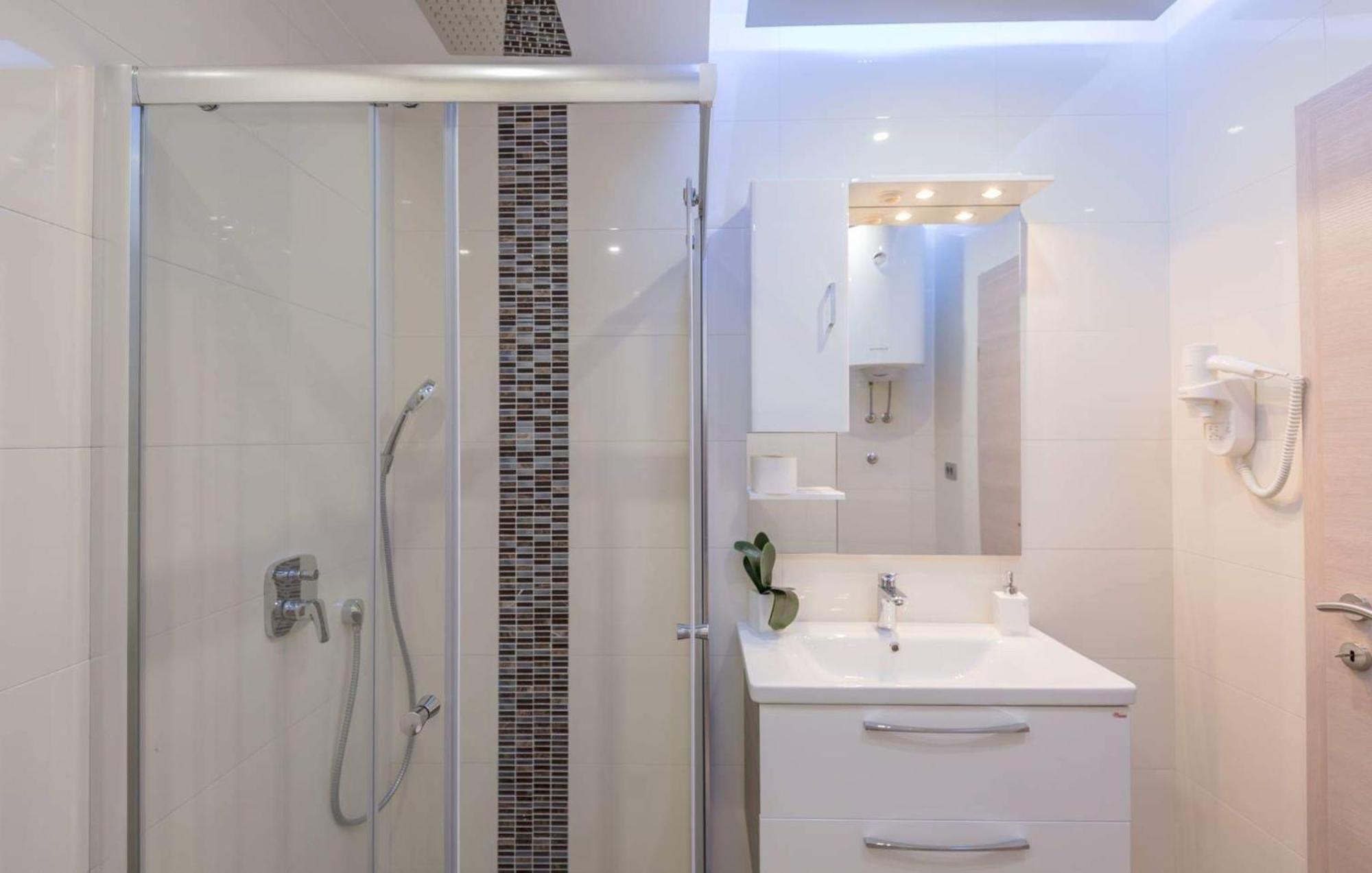 Apartman Dva Макарска Екстериор снимка